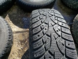 Toyota Yaris Verso R13 winter/snow tires with studs SEMPERIT