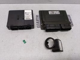 Nissan Almera N16 Aizdedzes ECU komplekts MEC32230