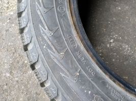 Opel Astra G R15 winter/snow tires with studs NOKIAN