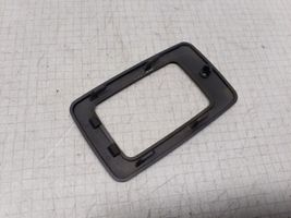 Mercedes-Benz E W210 Altro elemento di rivestimento bagagliaio/baule A2107660091