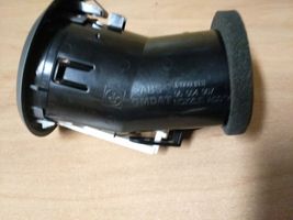 Chevrolet Nubira Griglia di ventilazione centrale cruscotto 96554938