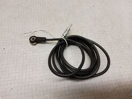 Nissan Almera N16 Radion antenni 