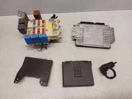 Nissan Primera Kit centralina motore ECU e serratura MEC32591