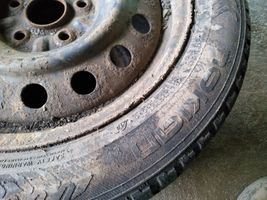 Toyota Corolla Verso E121 R16-nastarenkaat NOKIAN