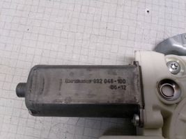 Toyota Corolla E120 E130 Mécanisme lève-vitre de porte arrière avec moteur 6984002100