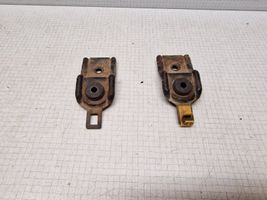 Subaru Legacy Radiator mount bracket 