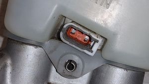 Subaru Outback Maître-cylindre de frein 