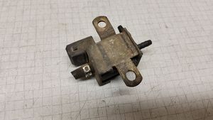 Renault Twingo I Turbo solenoid valve 028906283F