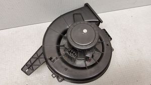 Volkswagen Polo IV 9N3 Ventola riscaldamento/ventilatore abitacolo 