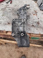 Volkswagen Transporter - Caravelle T5 Support de pompe de direction assistée 045003143C