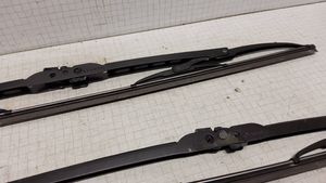 Volkswagen Transporter - Caravelle T4 Headlight wiper blade set 