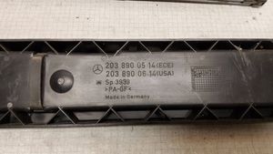 Mercedes-Benz C W203 Triangle d'avertissement 2038900514