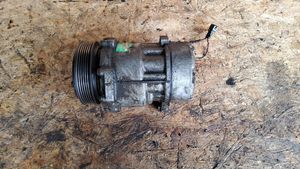 Volkswagen Transporter - Caravelle T4 Air conditioning (A/C) compressor (pump) 7M0820803D