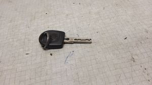 Volkswagen Golf IV Ignition key/card 