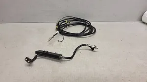 Chrysler Voyager Aerial antenna amplifier 04685823AE