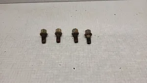 Volkswagen Golf III Nuts/bolts 