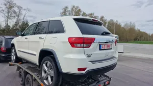 Jeep Grand Cherokee Sarja päätyosia 