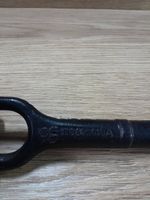 Volkswagen Touran I Towing hook eye 1T0805615A