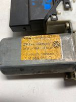 Volkswagen Bora Moteur de lève-vitre de porte arrière 1J4959812C