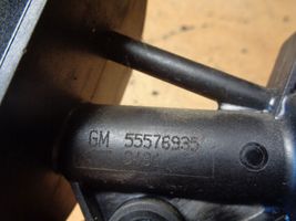 Opel Meriva B Główny cylinder sprzęgła 55576935