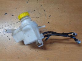 Fiat 500X Brake fluid reservoir 