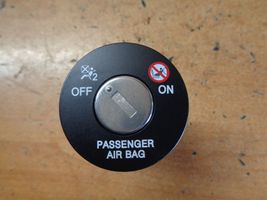 Hyundai i30 Passenger airbag on/off switch 