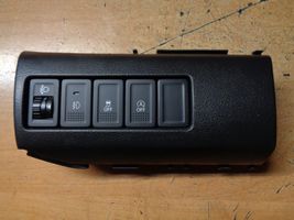 Suzuki Vitara (LY) Inne przełączniki i przyciski 7383254P105PK