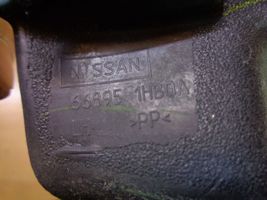 Nissan Micra Moldura del parabrisas 668951HB0A