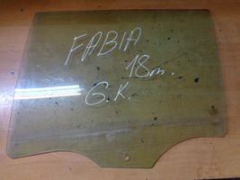 Skoda Fabia Mk3 (NJ) Szyba drzwi tylnych 6V9845205A