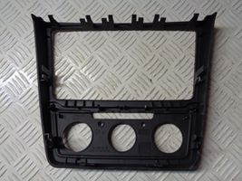 Skoda Yeti (5L) Console centrale, commande chauffage/clim 5L0858069G