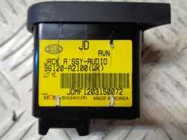 KIA Ceed Connettore plug in USB 96120A2100