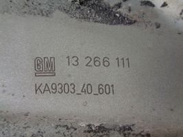 Opel Meriva B Boczny panel mocowania chłodnicy 13270861