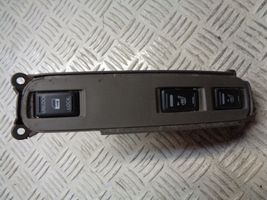 Nissan Note (E11) Interrupteur de siège chauffant 96910AX610