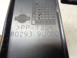 Nissan Note (E11) Kita priekinių durų apdailos detalė 802939U060