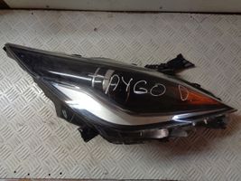 Toyota Aygo AB40 Lampa przednia 