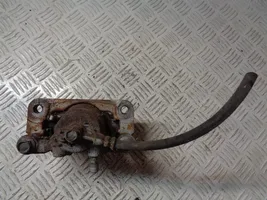 Nissan Qashqai+2 Caliper del freno trasero 