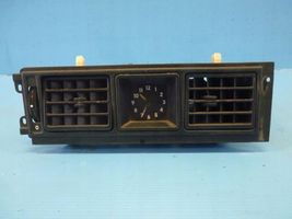 Opel Kadett E Dash center air vent grill 