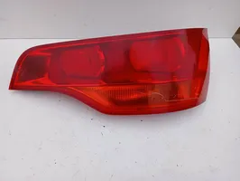 Audi Q7 4L Lampa tylna 4l0945094