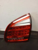 Porsche Cayenne (92A) Lampy tylnej klapy bagażnika 7P5945094K