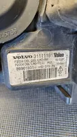 Volvo V70 Phare frontale 31111181