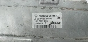 Mercedes-Benz SLK R170 Välijäähdyttimen jäähdytin A2035000600