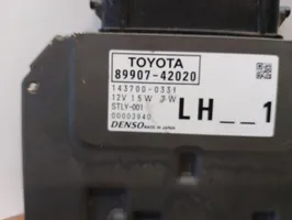 Toyota RAV 4 (XA40) Sterownik / moduł świateł Xenon 8990742020