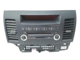 Mitsubishi Lancer VIII Radio/CD/DVD/GPS-pääyksikkö 8002A405XA