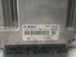 Dacia Logan II Sterownik / Moduł ECU 0281032811