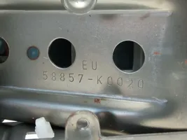 Toyota Yaris Podłokietnik tunelu środkowego 58857K0020