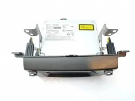 Toyota RAV 4 (XA40) Panel / Radioodtwarzacz CD/DVD/GPS 8614042040