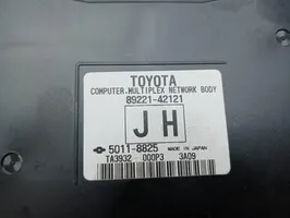 Toyota RAV 4 (XA40) Inne komputery / moduły / sterowniki 8922142121