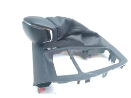 Toyota RAV 4 (XA40) Verkleidung Schaltknauf Schalthebel Wählhebel 3354240050C0