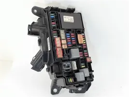 Toyota C-HR Module de fusibles 8264147050