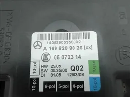 Mercedes-Benz A W169 Oven keskuslukituksen ohjausyksikön moduuli A1698208026